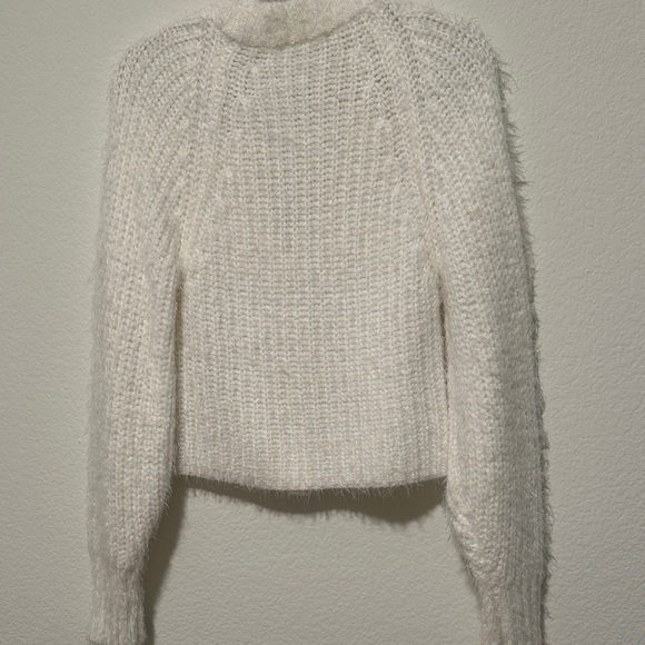 Off-white Button-Up Cardigan - Picture 3 of 4